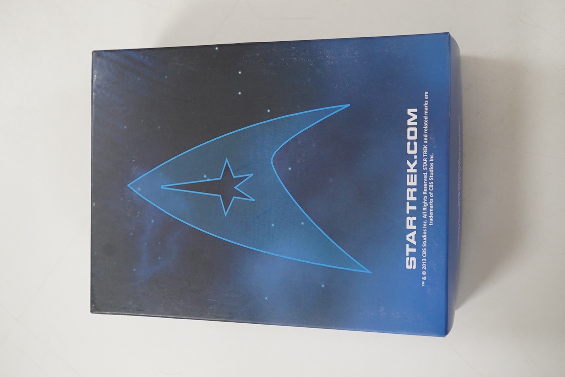 Twenty-five boxed Star Trek Eaglemoss Collections magazine issue starship models, with the associated magazines (unchecked)